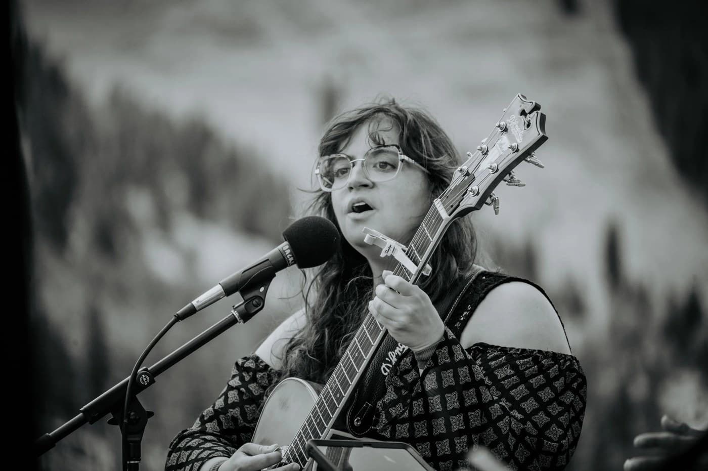 Eliana Light, Jewish musician and songleader, portrait.